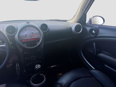 Used 2011 MINI Cooper Countryman S image 19