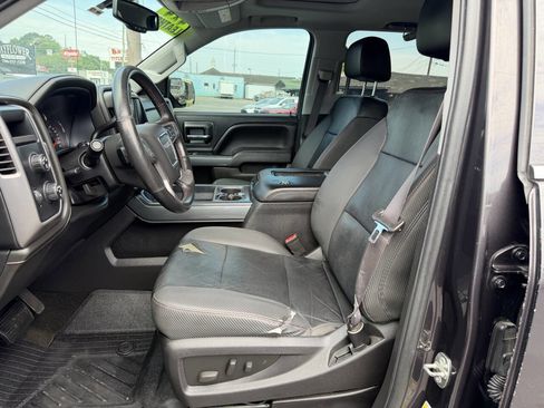 Used 2016 GMC Sierra 1500 SLT w/ All-Terrain Package AWD/4WD image 9