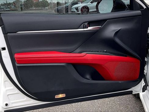 Used 2024 Toyota Camry XSE w/ Navigation Package image 21