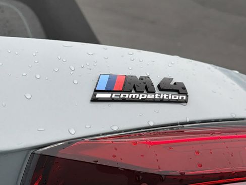 Used 2022 BMW M4 xDrive Competition w/ M Driver's Package AWD/4WD image 28