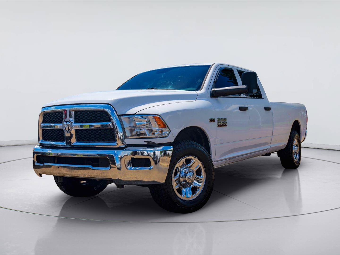 Used 2024 RAM 2500 Big Horn AWD/4WD image 1