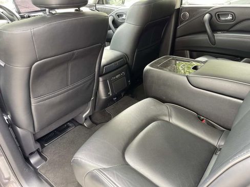 Used 2024 INFINITI QX80 Luxe AWD/4WD image 19