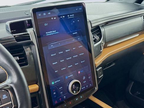 Used 2023 Ford Expedition Max Platinum image 14