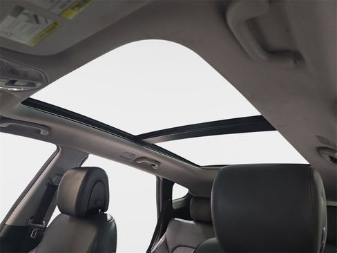 Used 2017 Hyundai Santa Fe Sport w/ Cargo Package image 33