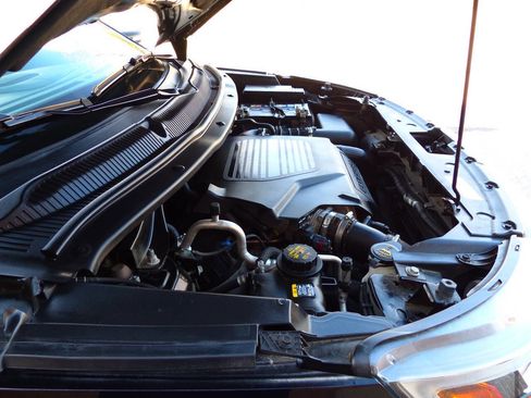 Used 2016 Ford Explorer Platinum image 18