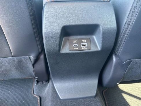 Used 2024 Subaru Crosstrek 2.5i Limited AWD/4WD image 19