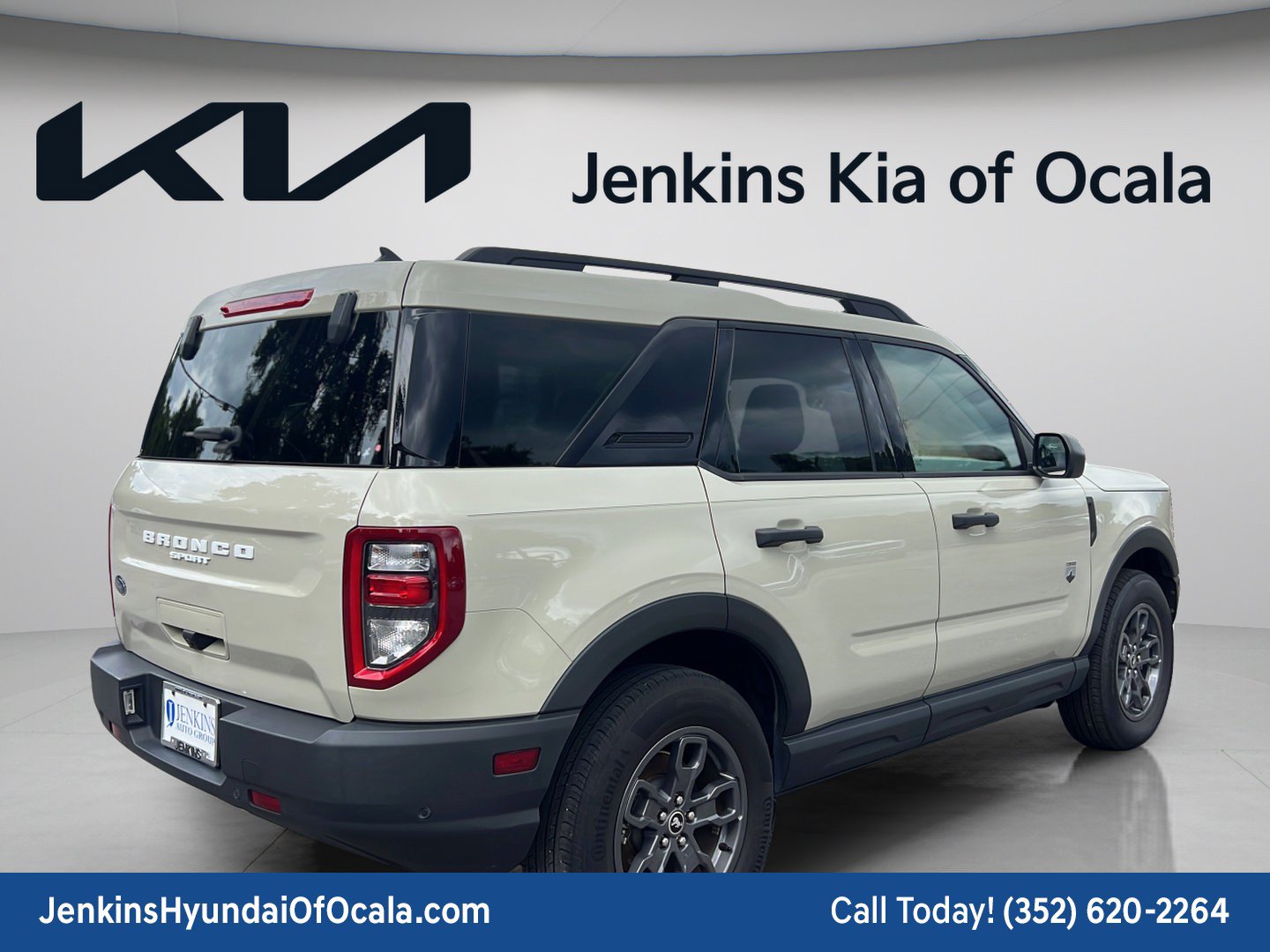 Used 2024 Ford Bronco Sport Big Bend w/ Convenience Package AWD/4WD image 3
