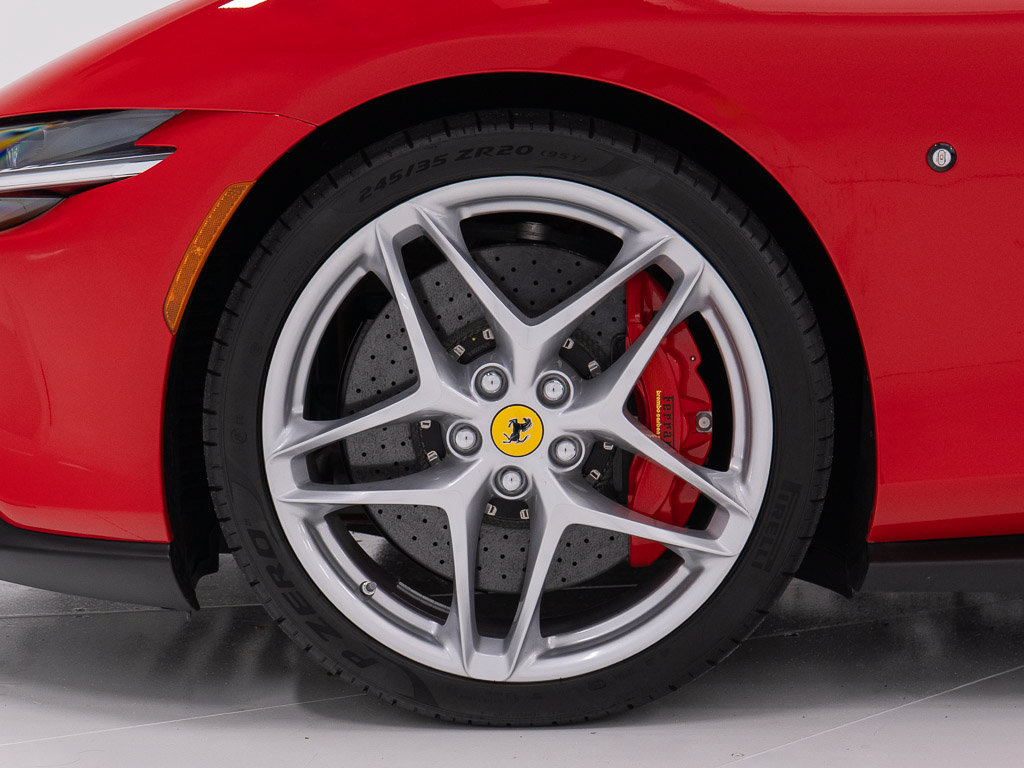 Used 2025 Ferrari Roma Spider RWD image 41