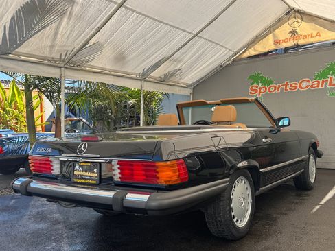 Used 1989 Mercedes-Benz 560 SL image 10