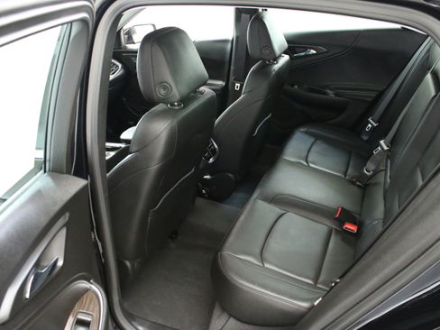Used 2023 Chevrolet Malibu LT w/ LPO, Floor Liner Package FWD image 28