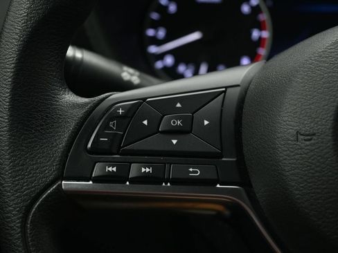 Used 2024 Nissan Sentra SV FWD image 23