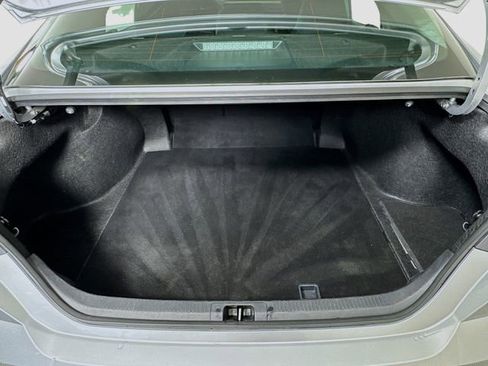 Used 2025 Toyota Camry LE FWD image 27