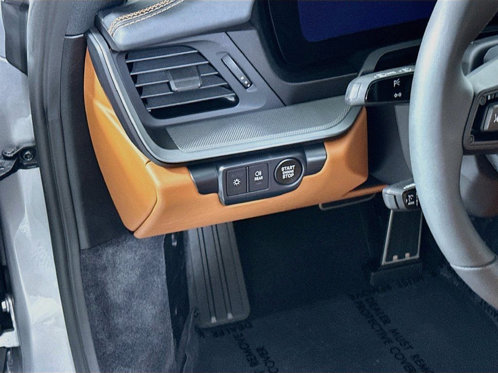 New 2026 Porsche 911 Carrera RWD image 11