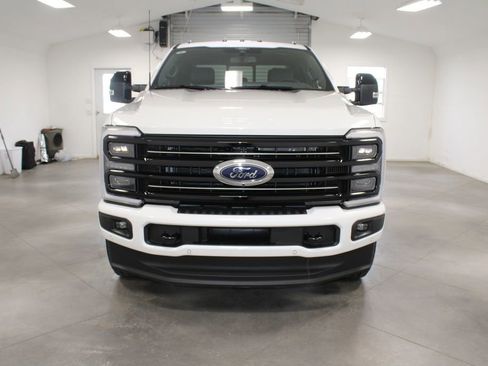 New 2026 Ford F250 Platinum image 2