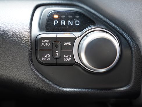Used 2019 RAM 1500 Big Horn AWD/4WD image 31