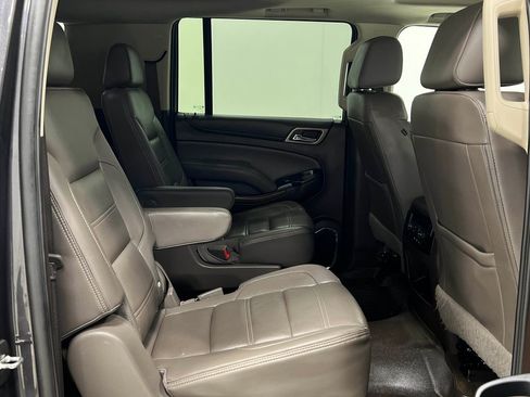 Used 2018 GMC Yukon XL Denali w/ Denali Ultimate Package image 38