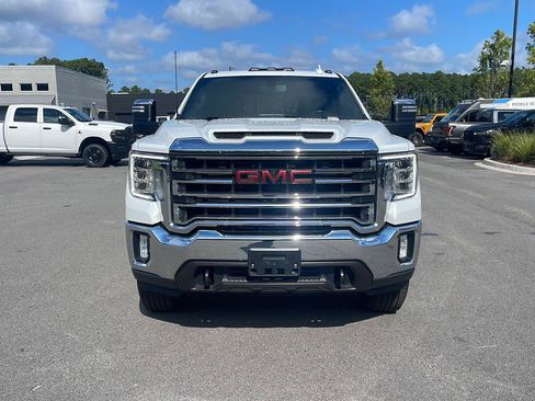 Used 2022 GMC Sierra 2500 SLT w/ SLT Convenience Package AWD/4WD image 2