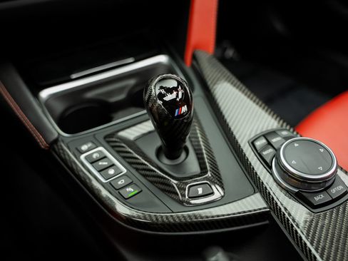 Used 2015 BMW M4 Coupe image 52