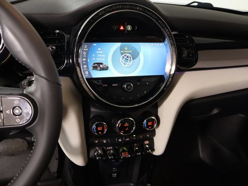 Used 2022 MINI Cooper SE FWD image 5