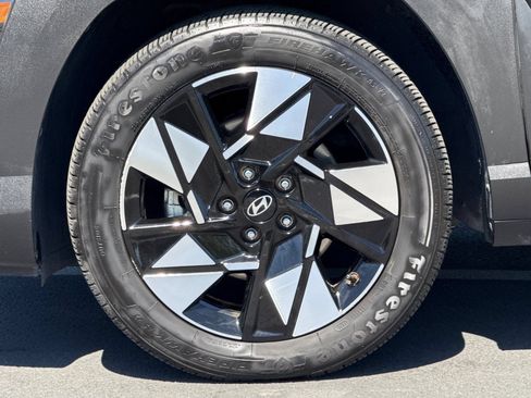 Used 2024 Hyundai Kona SEL FWD image 13