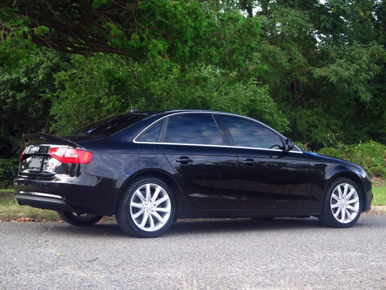 Used 2013 Audi A4 2.0T Premium Plus w/ Premium Plus Pkg AWD/4WD image 5