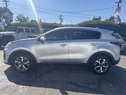Used 2021 Kia Sportage LX FWD image 4
