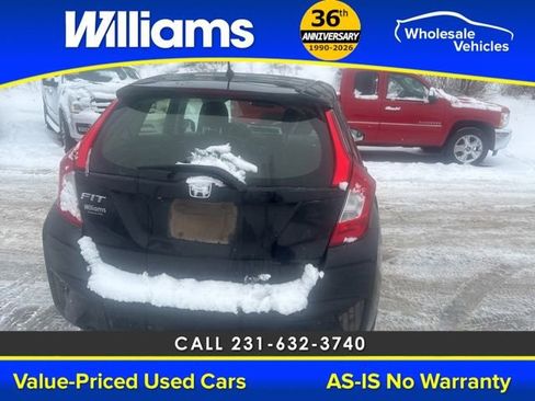 Used 2016 Honda Fit LX image 21