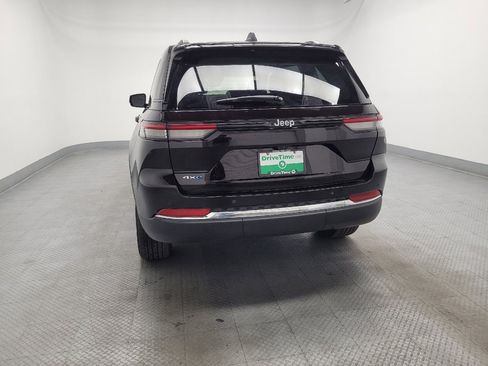 Used 2022 Jeep Grand Cherokee Limited 4xe image 6