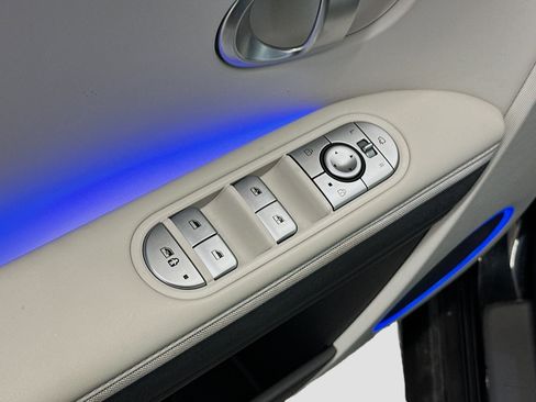 Used 2023 Hyundai Ioniq 5 SEL image 15