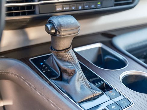 Certified 2021 Toyota Sienna LE AWD/4WD image 21