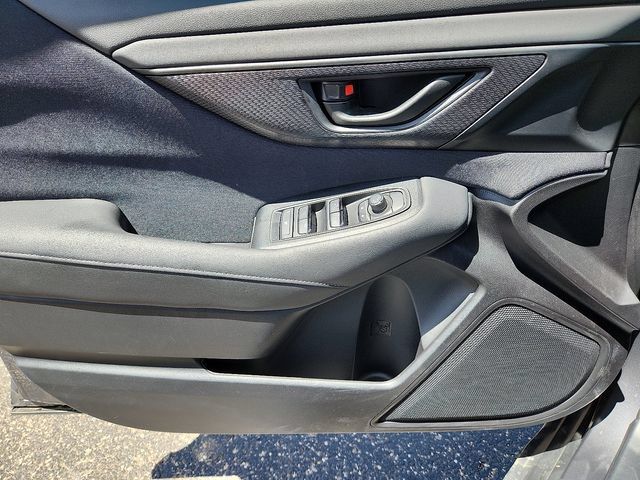 Certified 2025 Subaru Outback AWD/4WD image 15