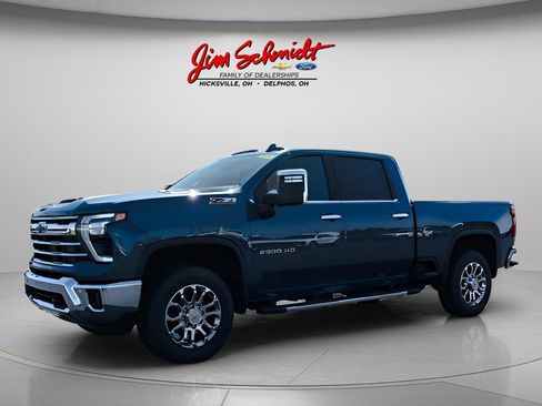 New 2026 Chevrolet Silverado 2500 LTZ w/ LTZ Plus Package AWD/4WD image 3