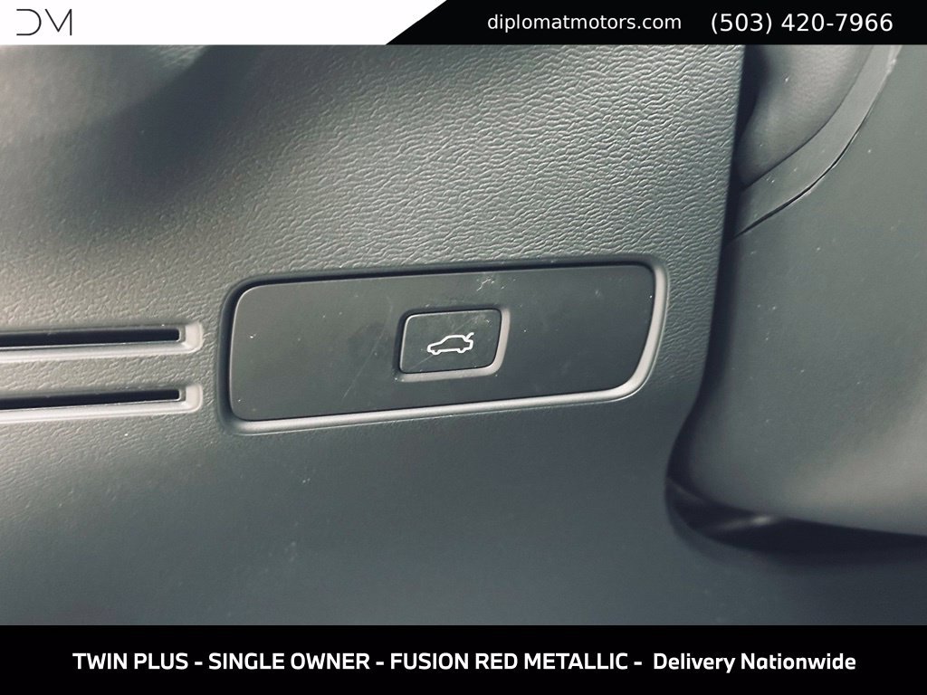 Used 2023 Volvo C40 P8 Recharge Plus w/ Climate Package AWD/4WD image 33