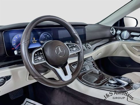 Used 2020 Mercedes-Benz E 450 4MATIC Cabriolet image 9