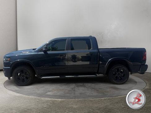 Used 2025 RAM 1500 Big Horn AWD/4WD image 4