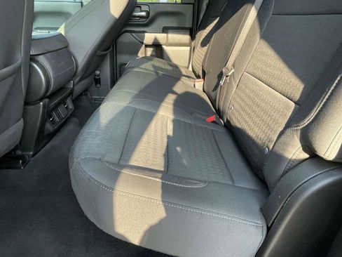 Used 2024 Chevrolet Silverado 2500 Custom w/ Custom Value Package image 27