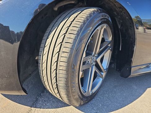 Used 2024 Nissan Z Sport w/ Floor Mat Package image 32