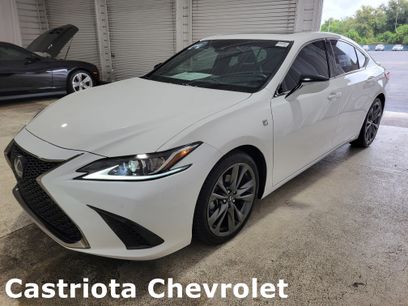 Used 2021 Lexus ES 350 F Sport w/ Accessory Package 2