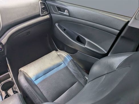 Used 2017 Hyundai Tucson Limited FWD image 16