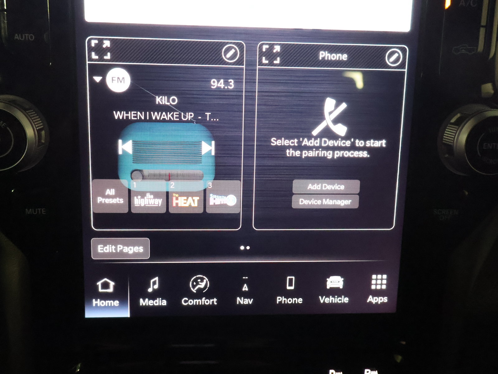 Used 2026 RAM 2500 Laramie AWD/4WD image 45