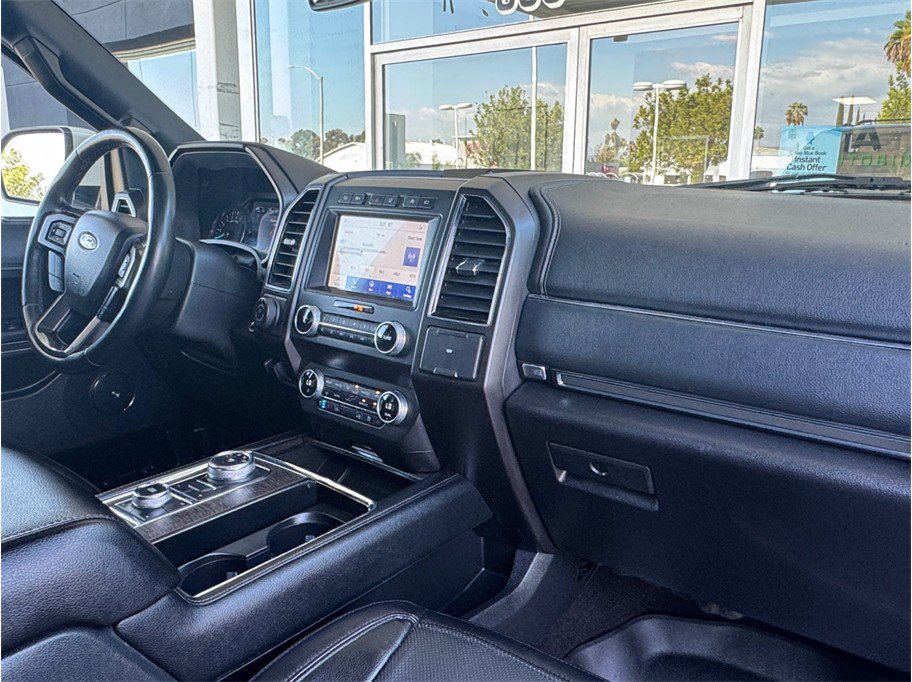 Used 2021 Ford Expedition Limited AWD/4WD image 25