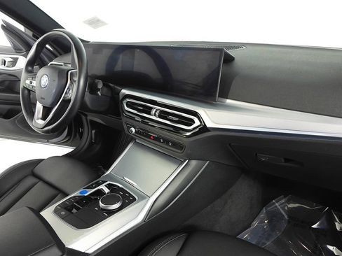 Used 2023 BMW i4 eDrive35 RWD image 13