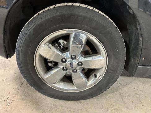 Used 2008 Ford Escape Limited AWD/4WD image 11