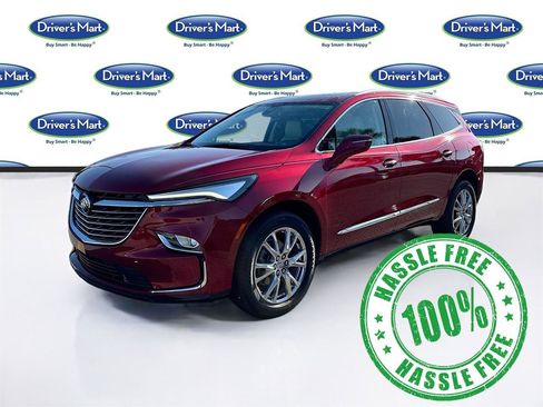 Used 2023 Buick Enclave Essence w/ Experience Buick Package image 3