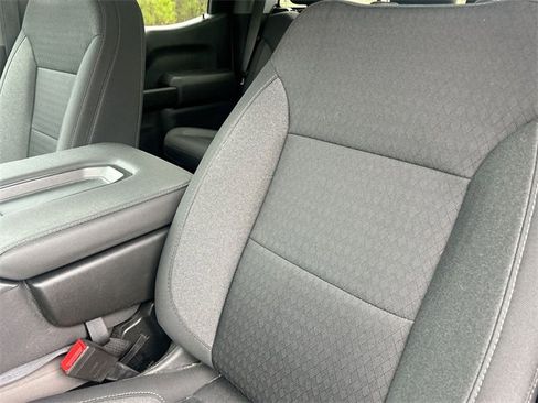 Certified 2023 Chevrolet Silverado 1500 Custom image 15