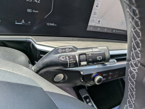 Certified 2026 Kia Sorento SX AWD/4WD image 37