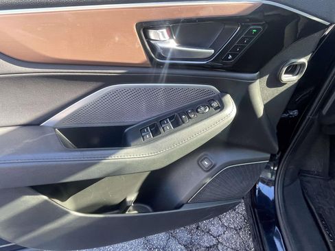 Used 2022 Acura MDX FWD image 12