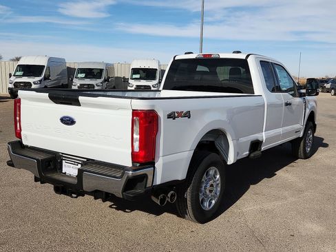 New 2026 Ford F250 XLT image 4