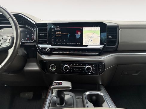 Used 2023 GMC Sierra 1500 SLT w/ SLT Convenience Package image 11