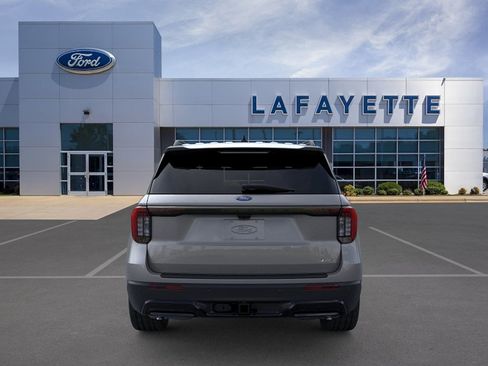 Used 2026 Ford Explorer ST-Line w/ ST-Line Street Pack AWD/4WD image 5